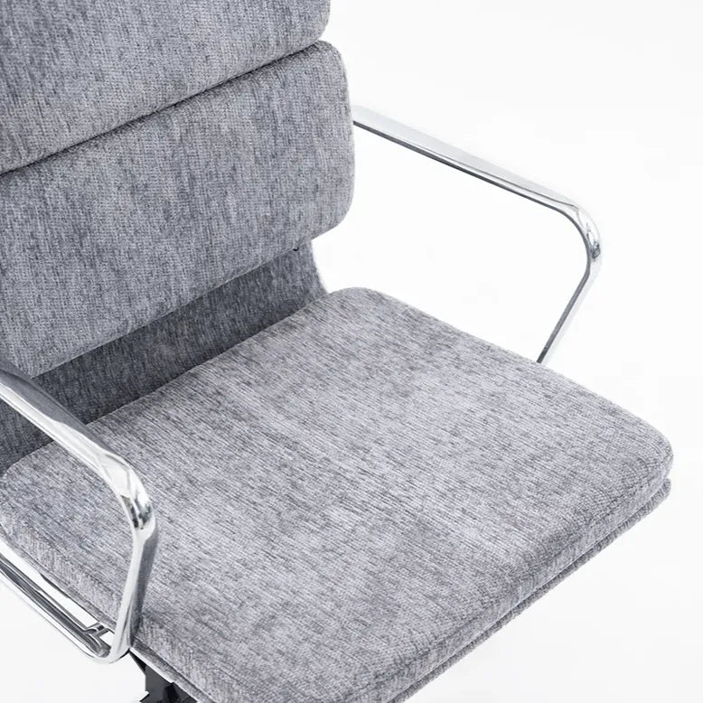Italian Minimalist Office Chair With Textured Upholstery and 360 Swivel