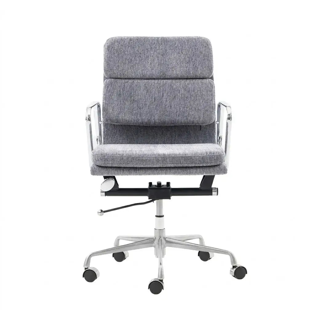 Italian Minimalist Office Chair With Textured Upholstery and 360 Swivel