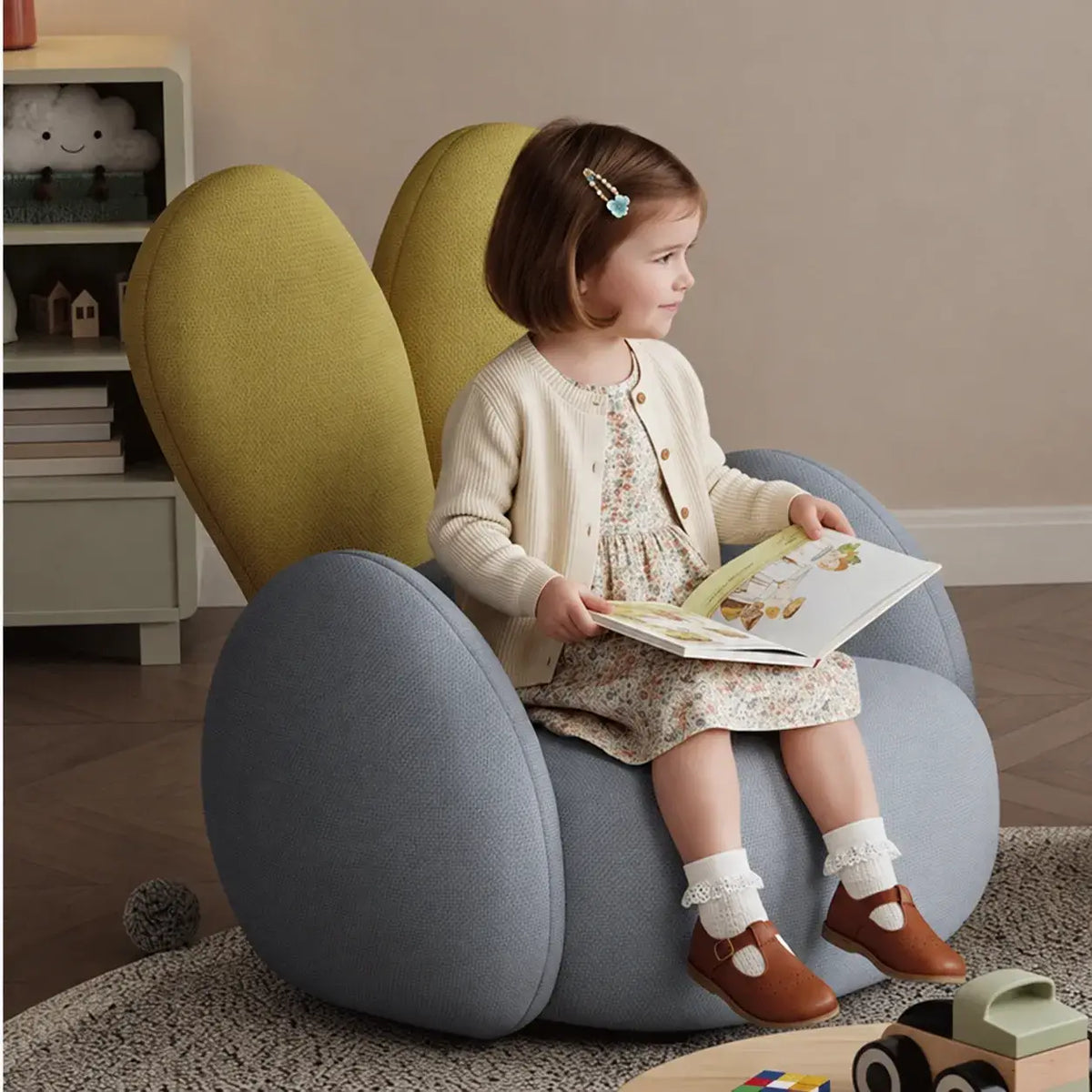Kids Velvet Bunny Accent Sofa Chair with Rounded Arms for Reading Nooks