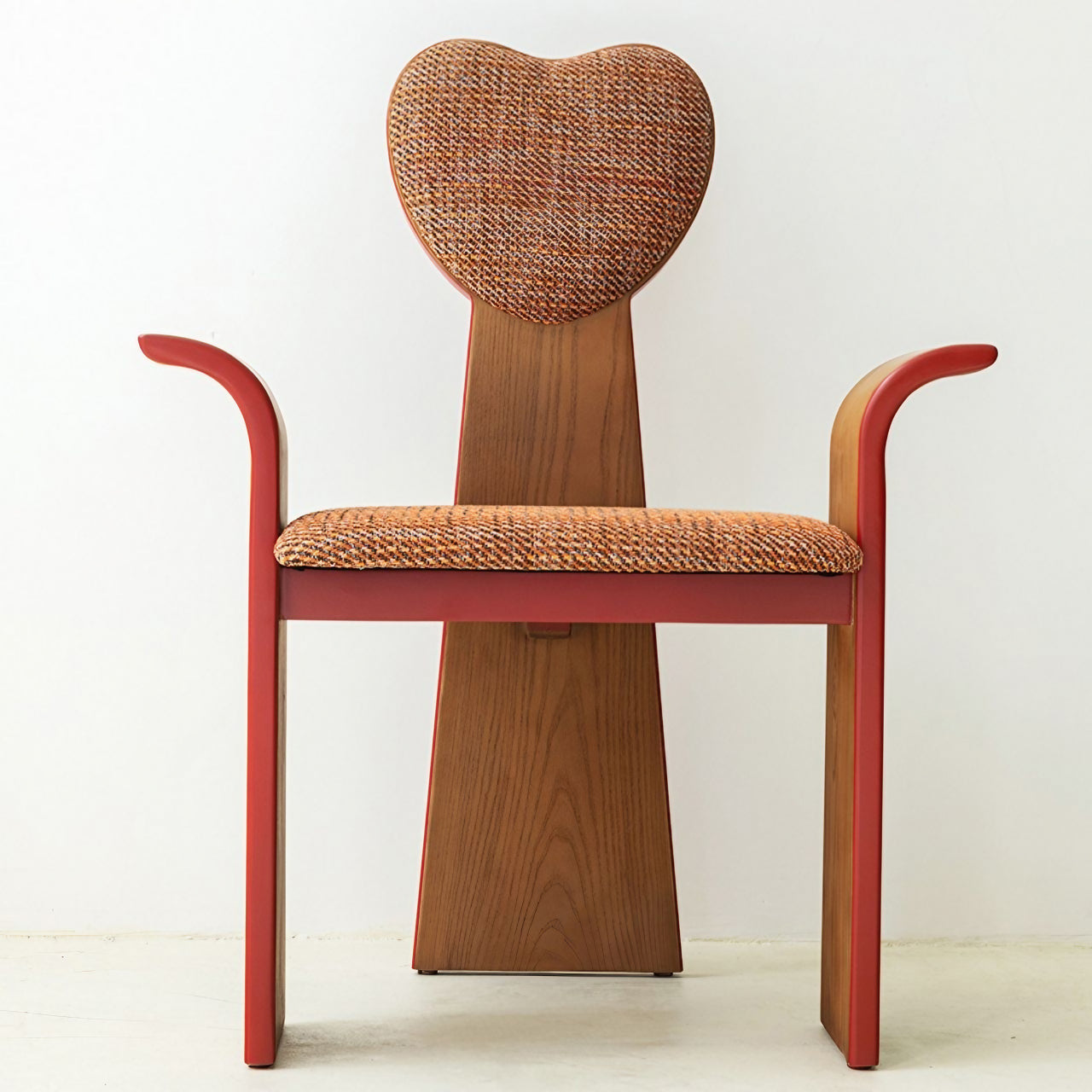 Elegant Light Brown Fabric Heart-Shaped Single Dining Chair
