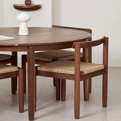 Minimalist Round Table with Comfortable Nesting Chairs