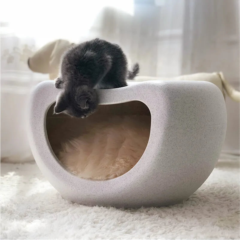 Minimalist Stackable Cat House Stool in Matte PP for Shared Spaces サブ画像