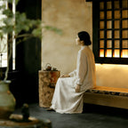 Minimalist Wabi-Sabi Entryway Bench in Solid Timber with Integrated Side Table Stump
