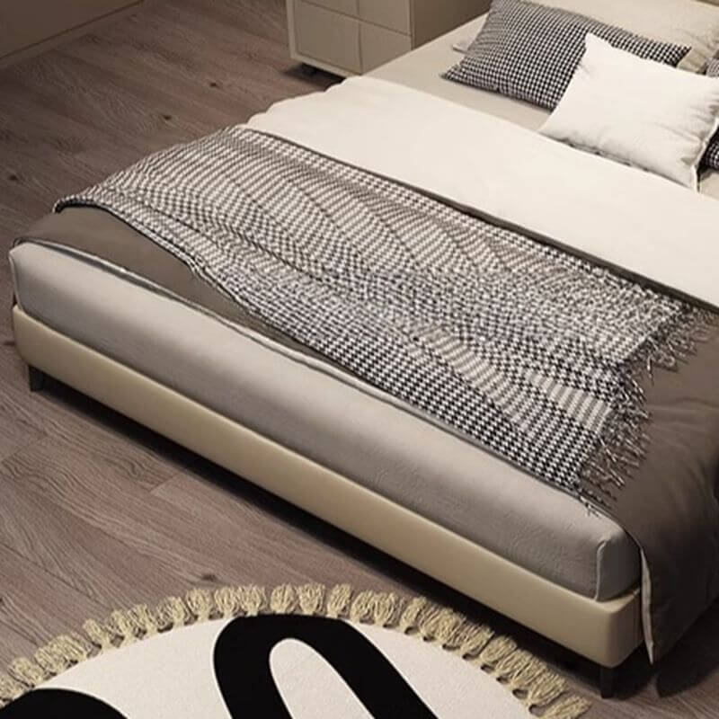 Modern Beige Panel Bed with Solid Wood Slats Image secondaire du produit