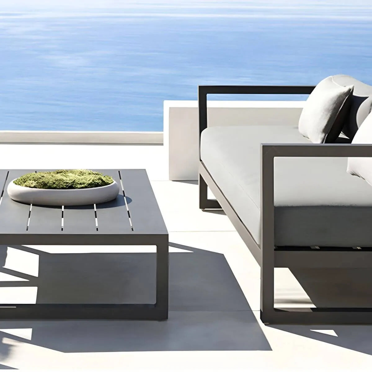 Modern Black Metal Outdoor Coffee Table – Rectangular & Square