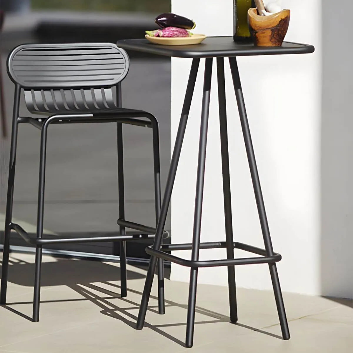 Modern Black Metal Outdoor Table – Waterproof & Non-Extendable