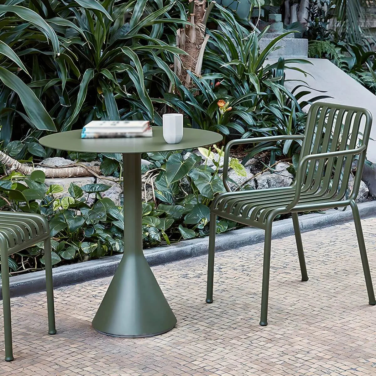 Modern Green Metal Outdoor Coffee & Bar Table