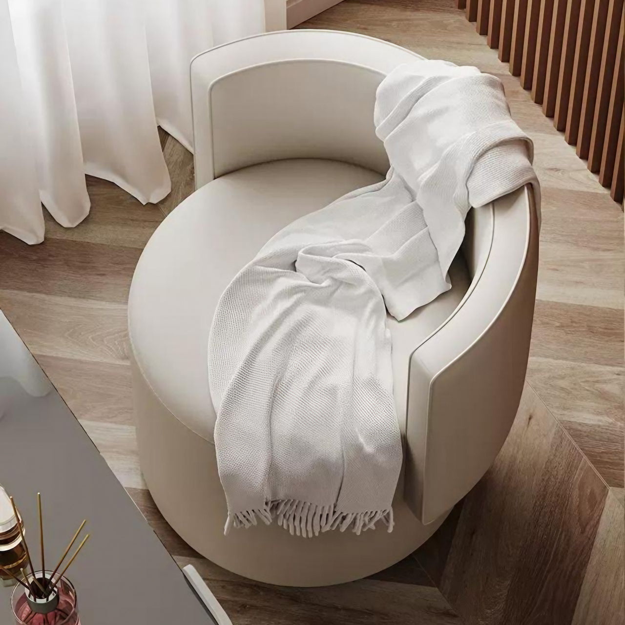 Contemporary Silent Swivel Makeup Chair in Durable Leather