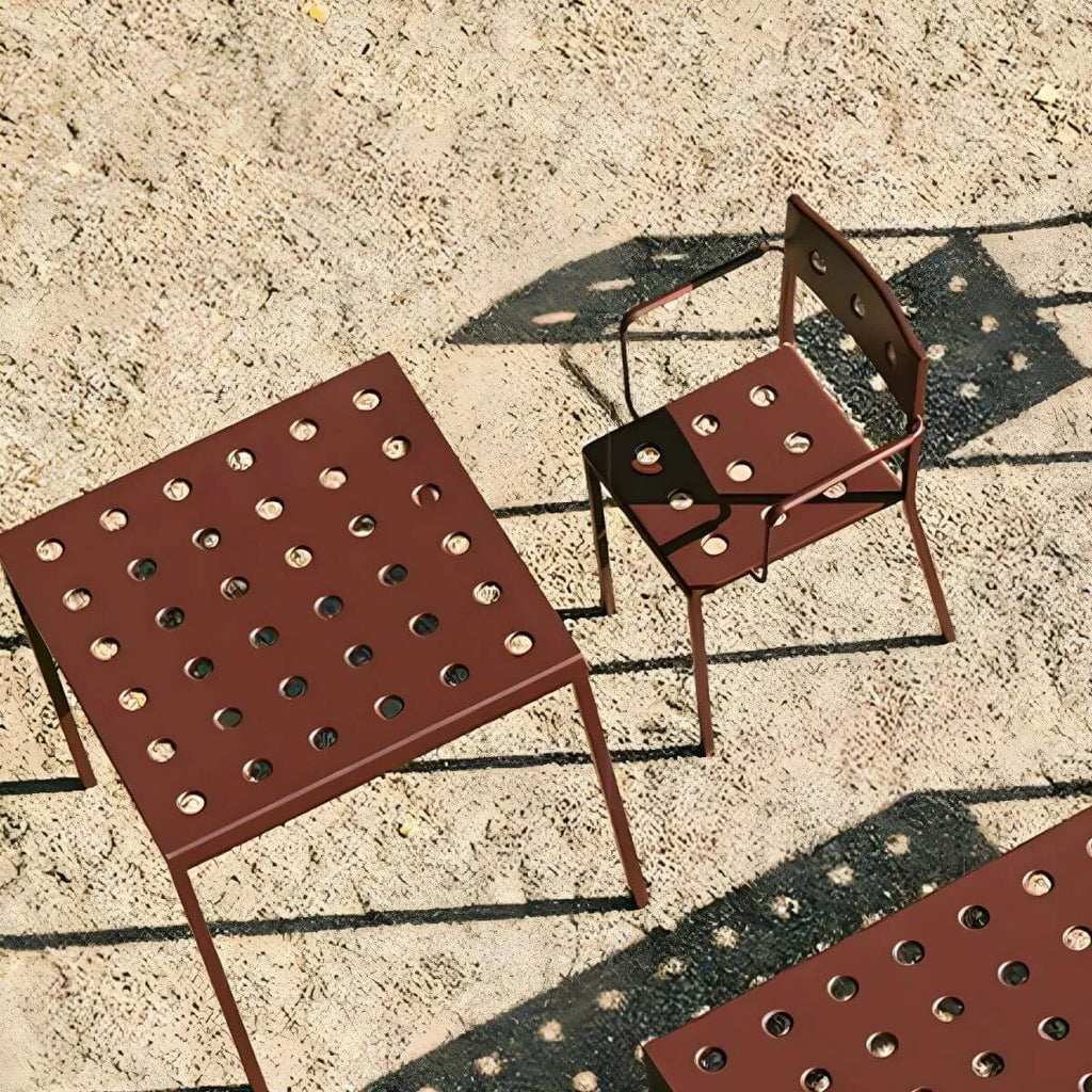 Modern Red Metal Outdoor Coffee Table – Waterproof & Non-Extendable