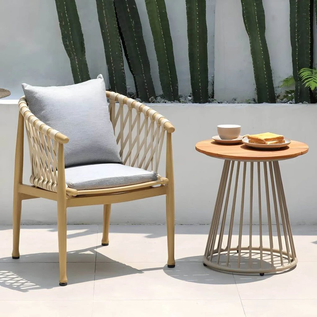 Modern Round Outdoor Coffee Table with Aluminum Frame and Wood Top