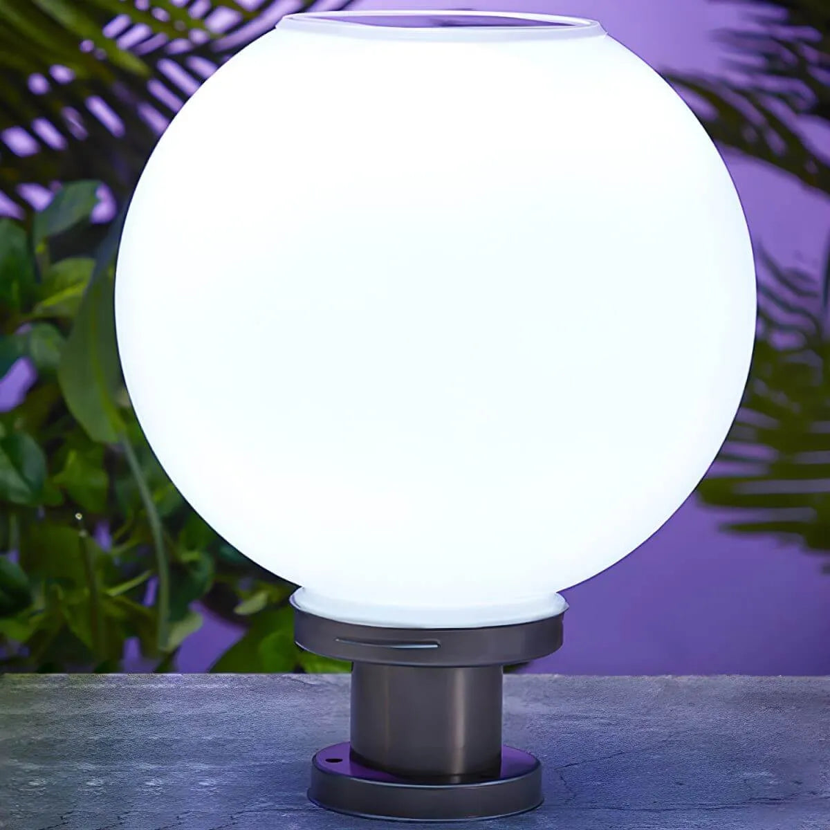 Nordic Metal Solar Outdoor Table Lamp – Round Glass Globe Light