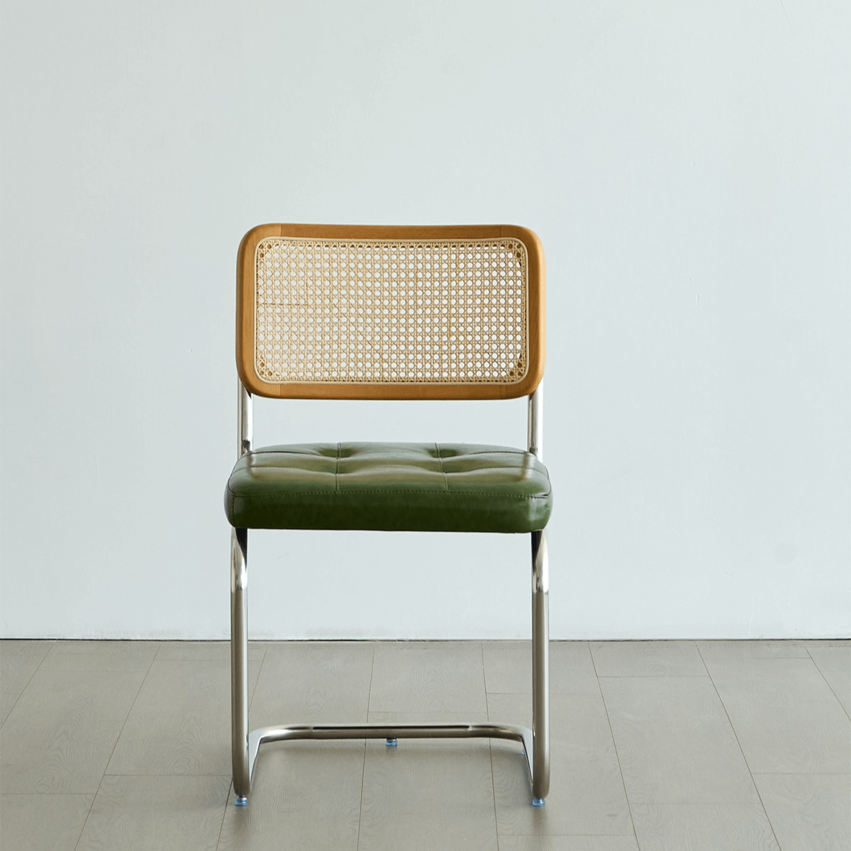 Oil Wax Leather Dining Chair with Ergonomic Curved Back