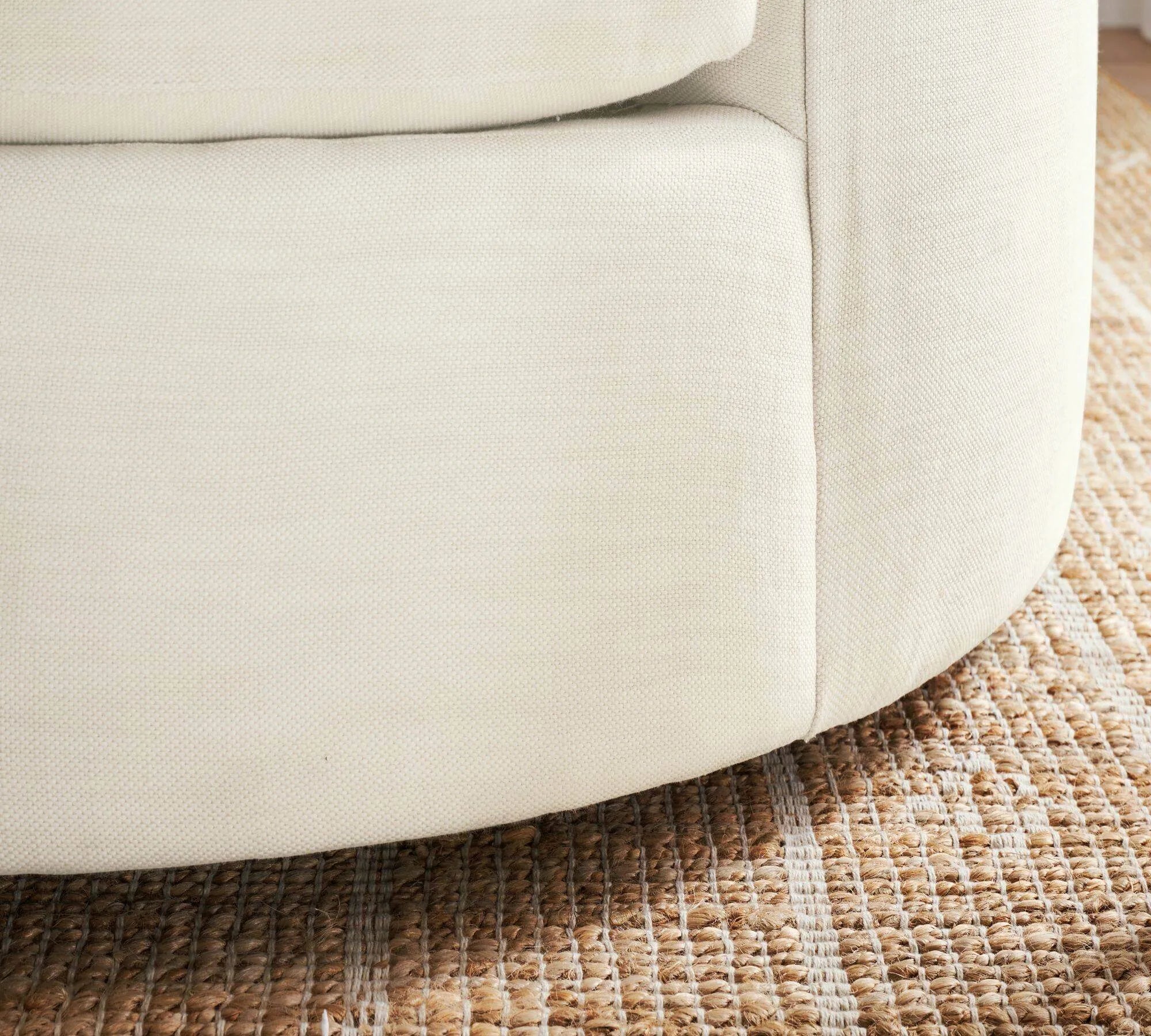 Oversized Circle Swivel Cuddle Chair in Textured Linen-Blend Fabric