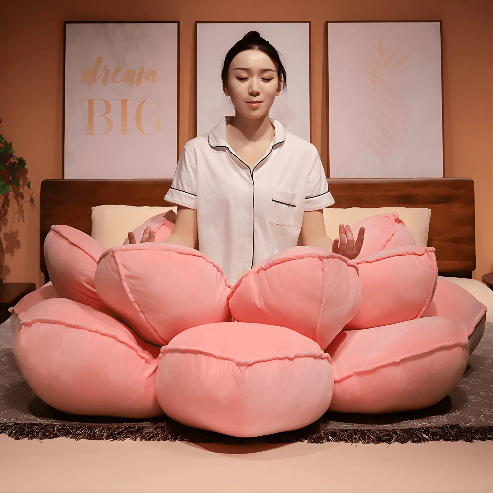Pet Friendly Flower Floor Meditation Chair Cushion with Plush Petal Design Main Product Image