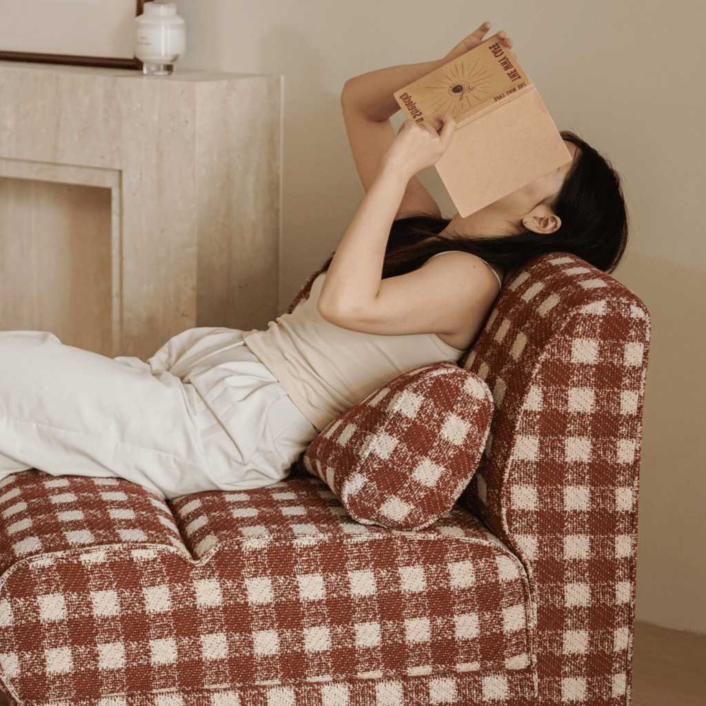 Plaid Fabric Single Chair With Soft Cushions