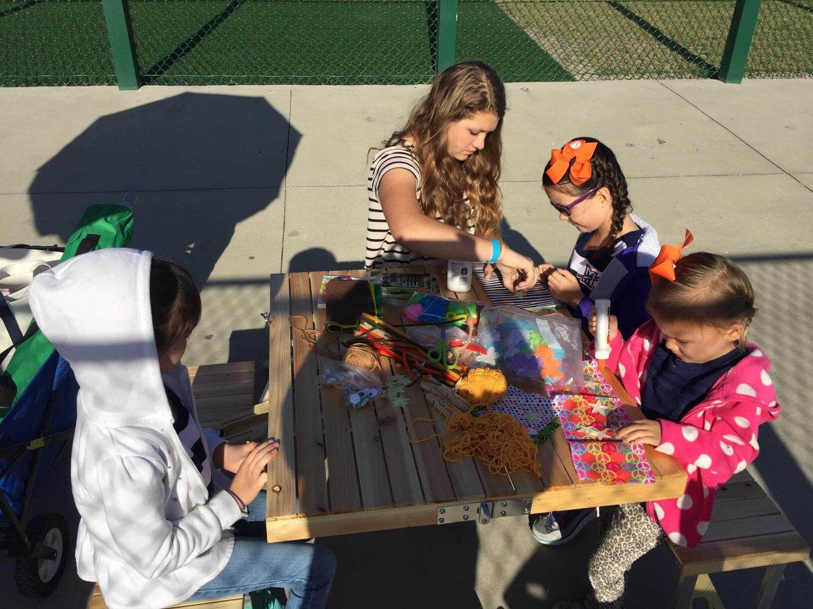 Portable Folding Picnic Table With Umbrella Hole, Silver