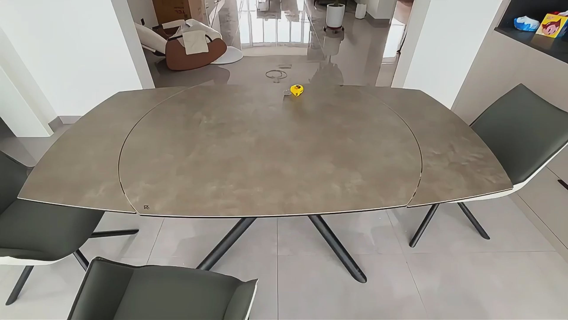 Modern Rectangular Rock Slab Extendable Dining Table for 6 Person