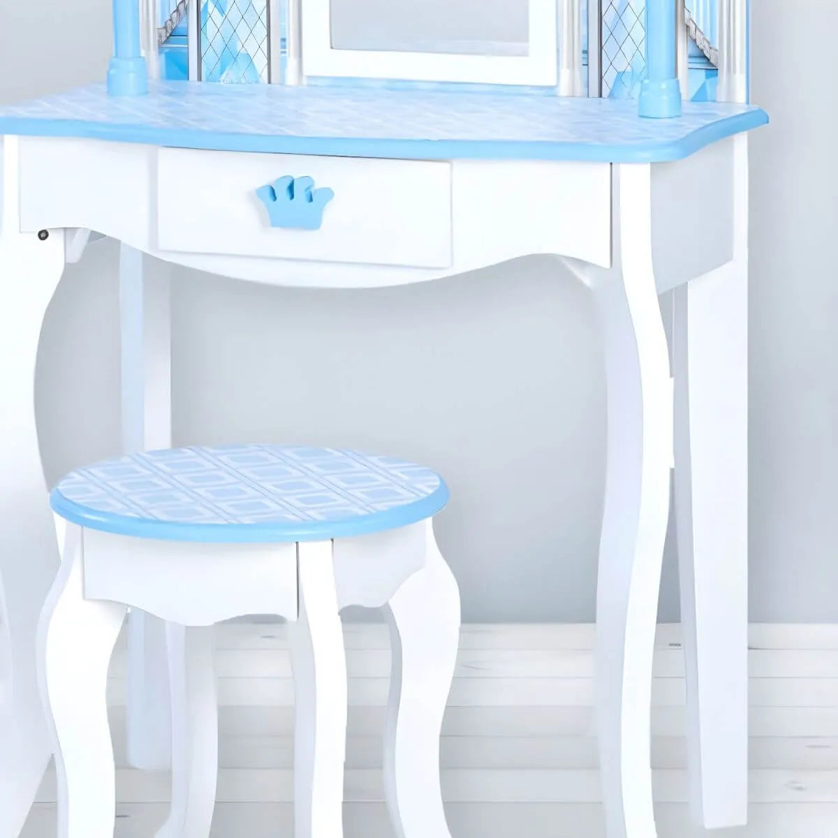 Princess-Themed Wooden Kids Vanity Set with Mirror and Stool