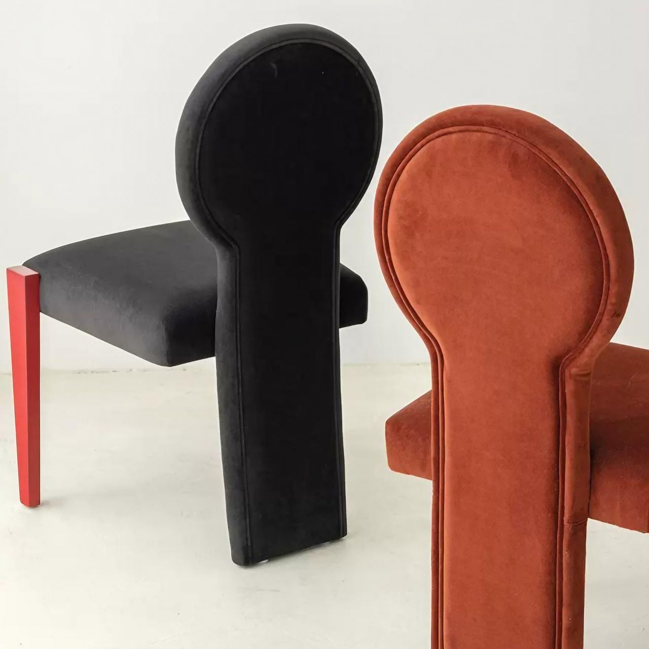 Creative Design Single Makeup Chair with Velvet Backrest