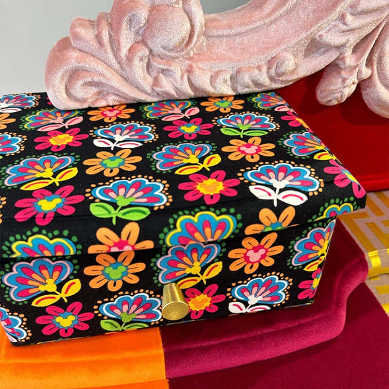 Rococo Princess Luxury Makeup Vanity with Mirror