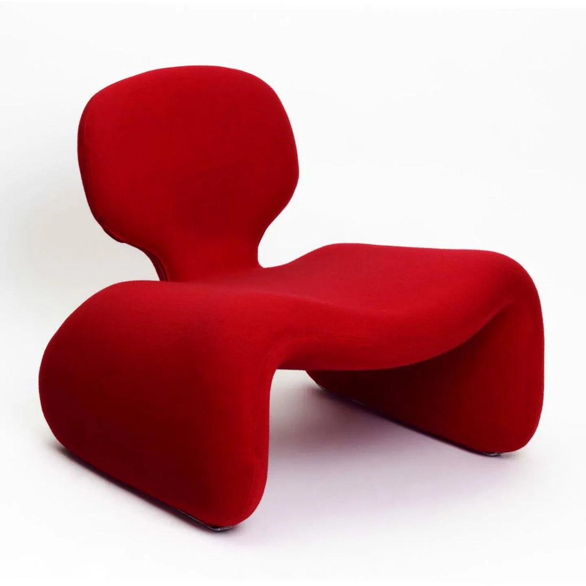 Sculptural Djinn Chair in Plush Upholstery for Gallery Lounge Spaces