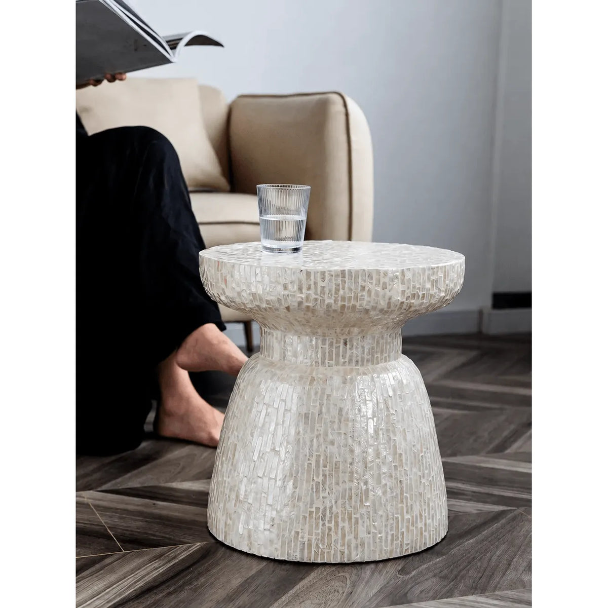 Sculptural Hand-Inlaid Mother of Pearl Side Table, Iridescent Drum Accent Main Product Image Hauptbild