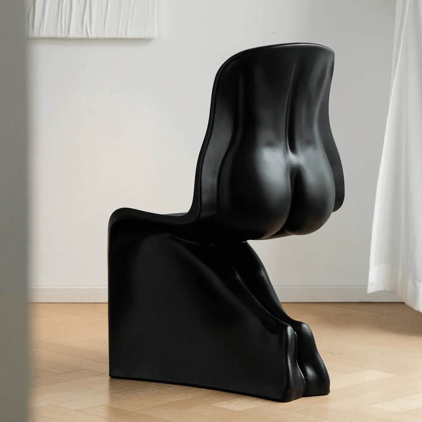 Sculptural Her Chair Dining Chair Series in Glossy Curved Silhouettes