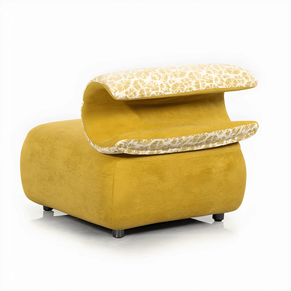 Sculptural Multifunctional Pet-Friendly Accent Chair with Arched Cat Nook