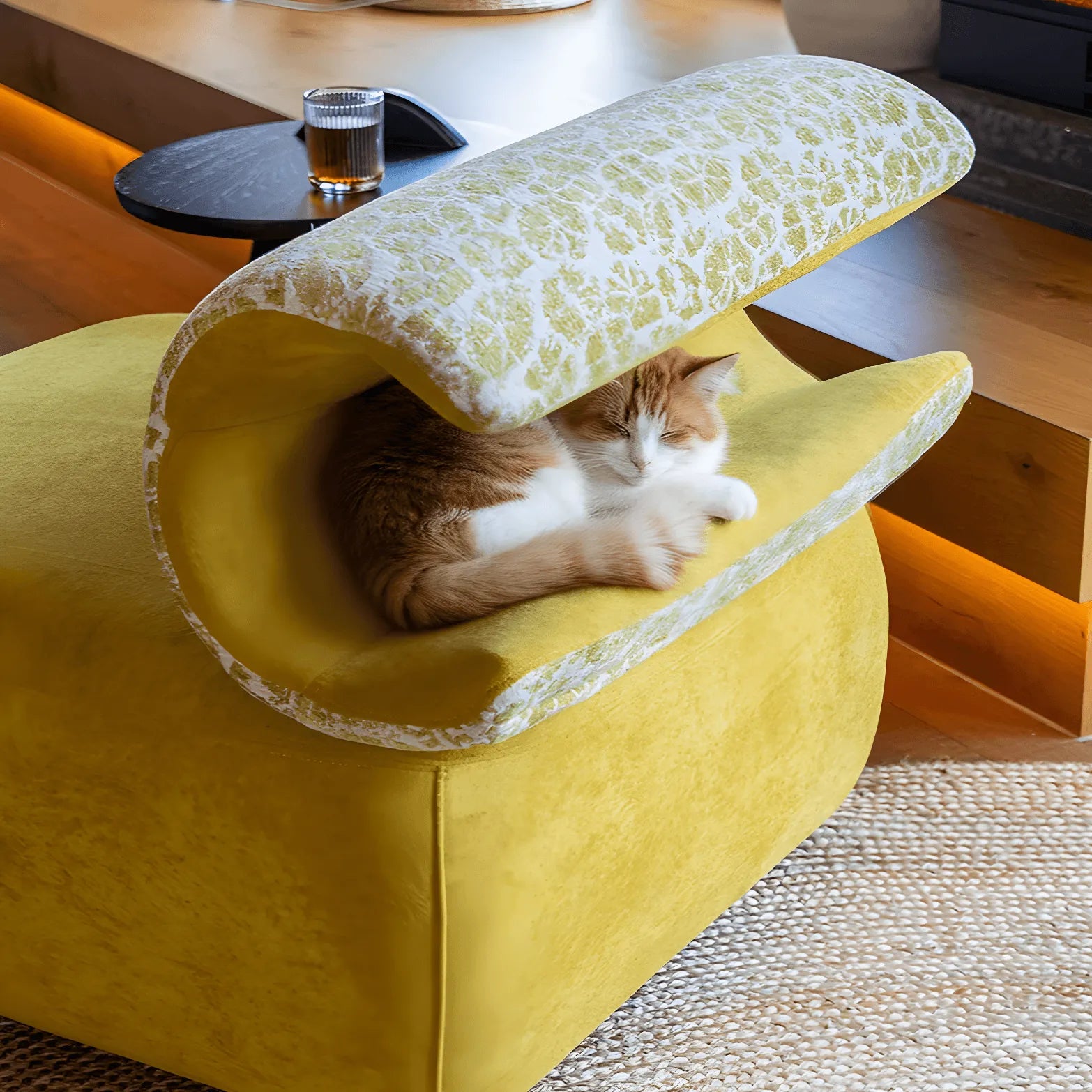Sculptural Multifunctional Pet-Friendly Accent Chair with Arched Cat Nook