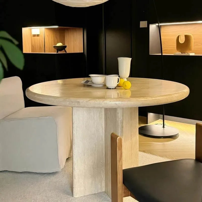 Sculptural Travertine Dining Table in Warm Beige with Thick Round Edge Main Product Image Imagen principal del producto