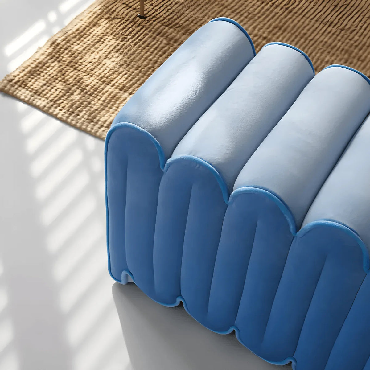 Sculptural Wave Bench in Velvet Dopamine Accent Seating