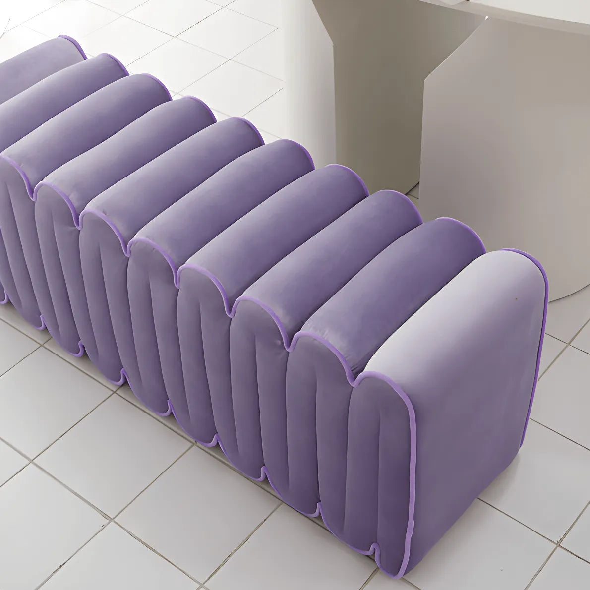 Sculptural Wave Bench in Velvet Dopamine Accent Seating