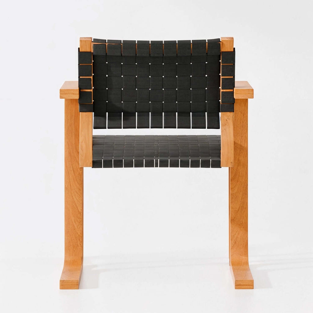 Set Of 2 Black/Red/White Cantilever Armchairs With Poplar Frame