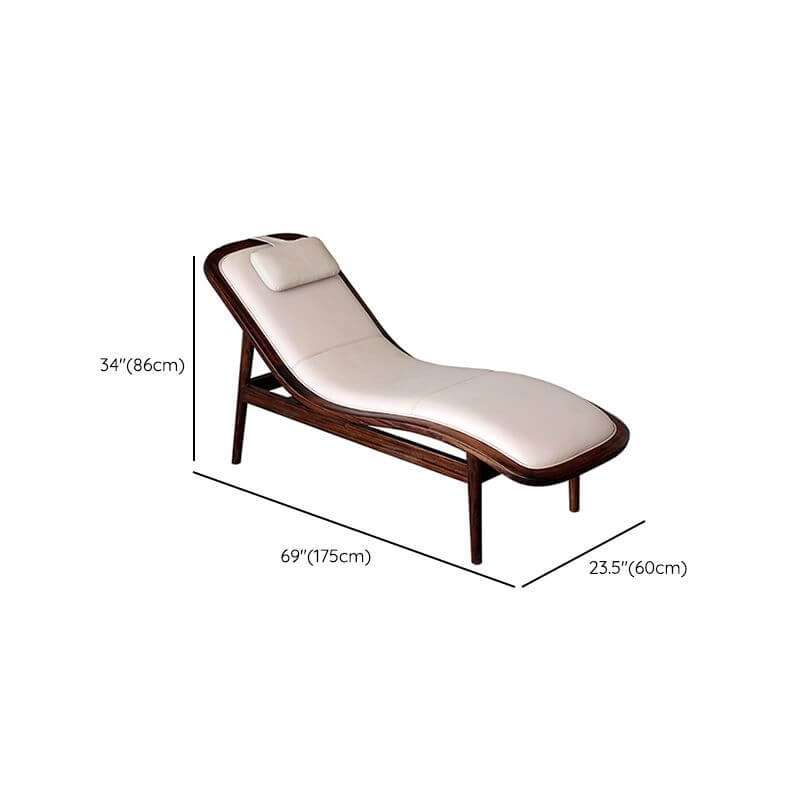 Small size chaise lounge in a modern design