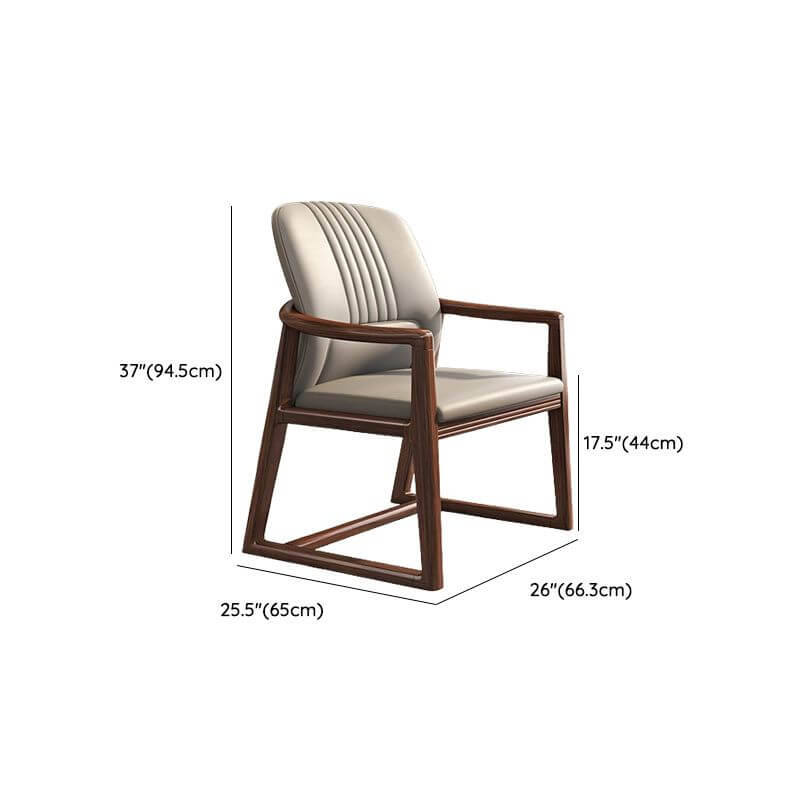 Minimalist arm chair in white