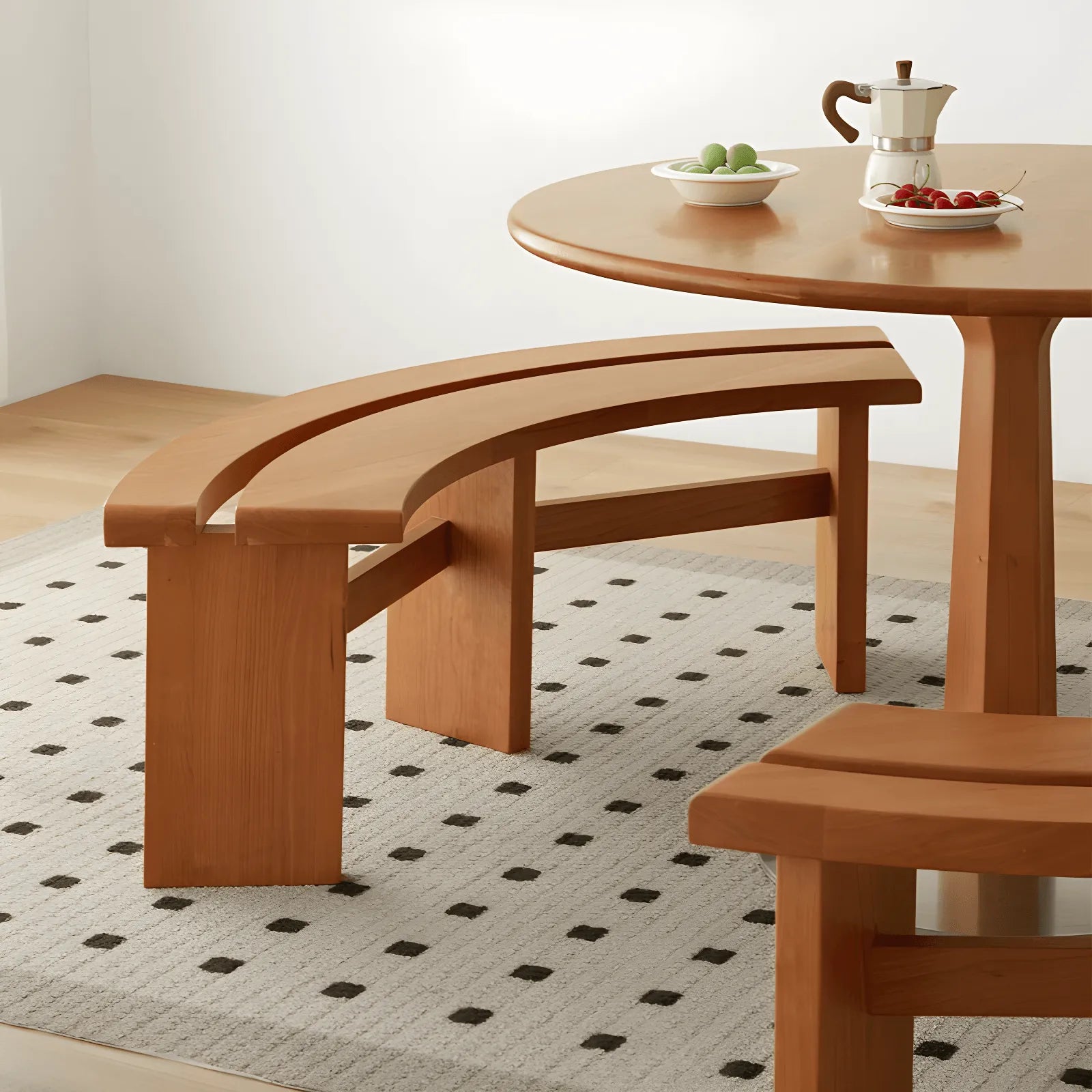Banc croissant en chêne massif à double courbure et pieds sculpturaux Image secondaire du produit