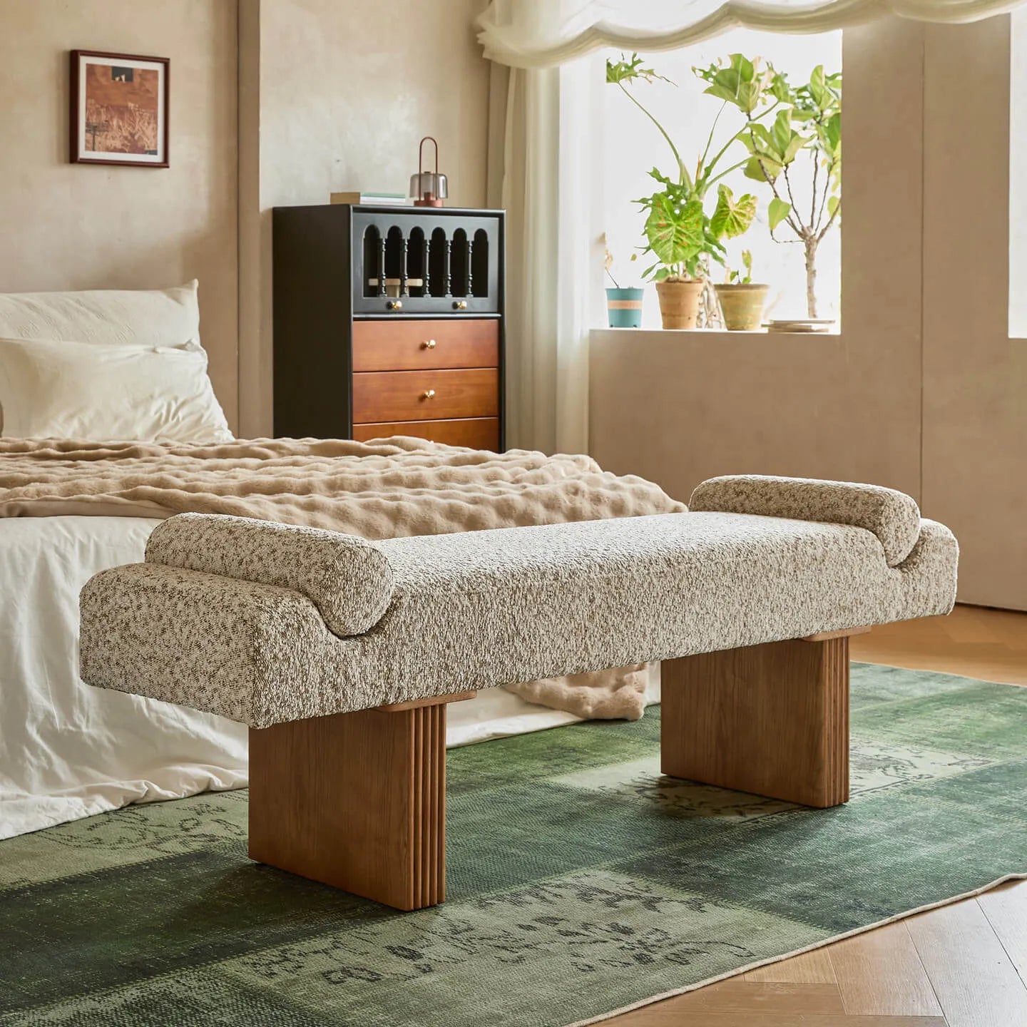 Solid Wood Fabric Bench with Sculptural Cloud-Edge Arms Main Product Image Image principale du produit
