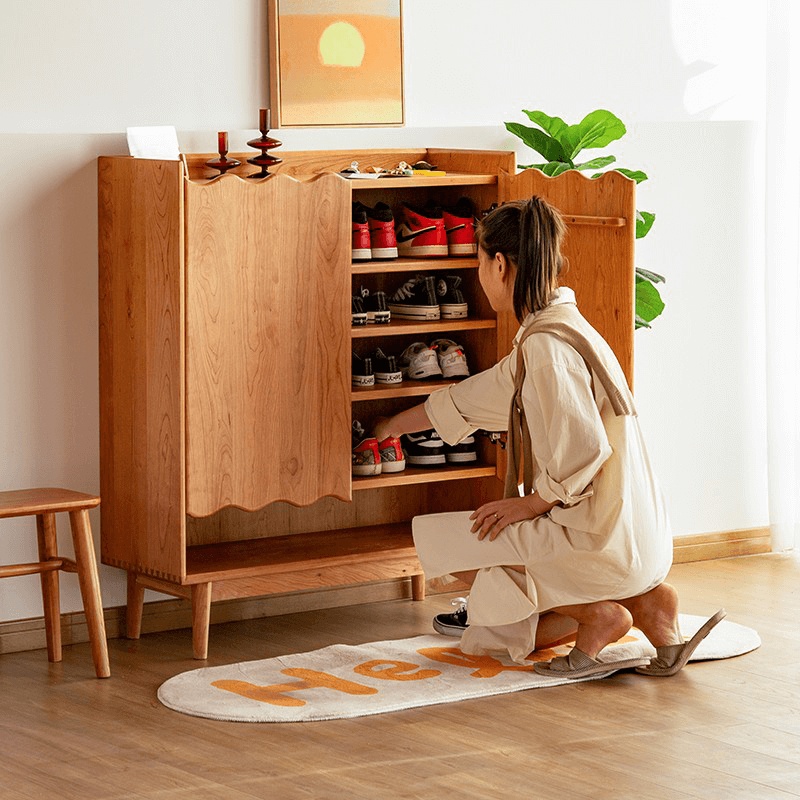 Solid Wood Shoe Cabinet With 5 Shelves & 2 Doors