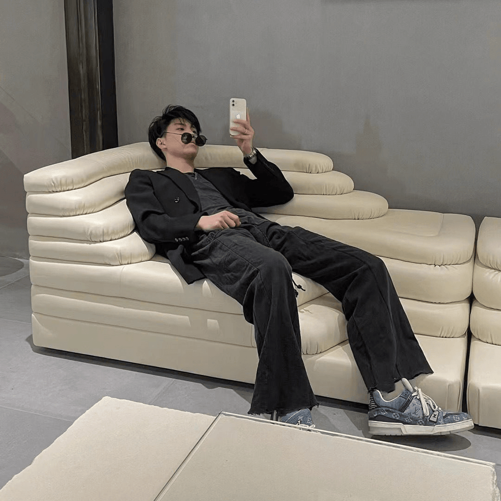 Topographic Lounge Sofa Featuring Tiered Cushioning and Flexible Reconfiguration