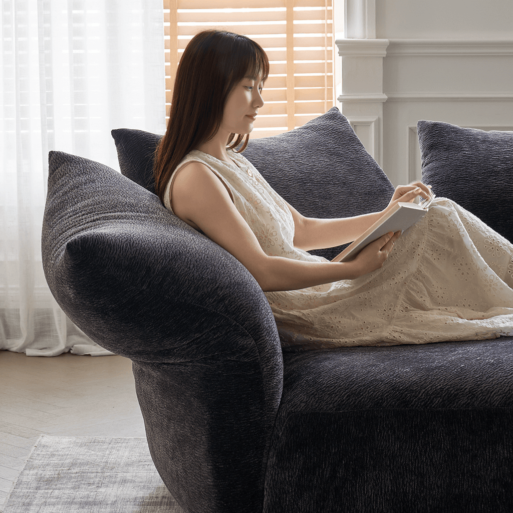 Versatile Petal Sofa with Foldable Components for Flexible Layouts