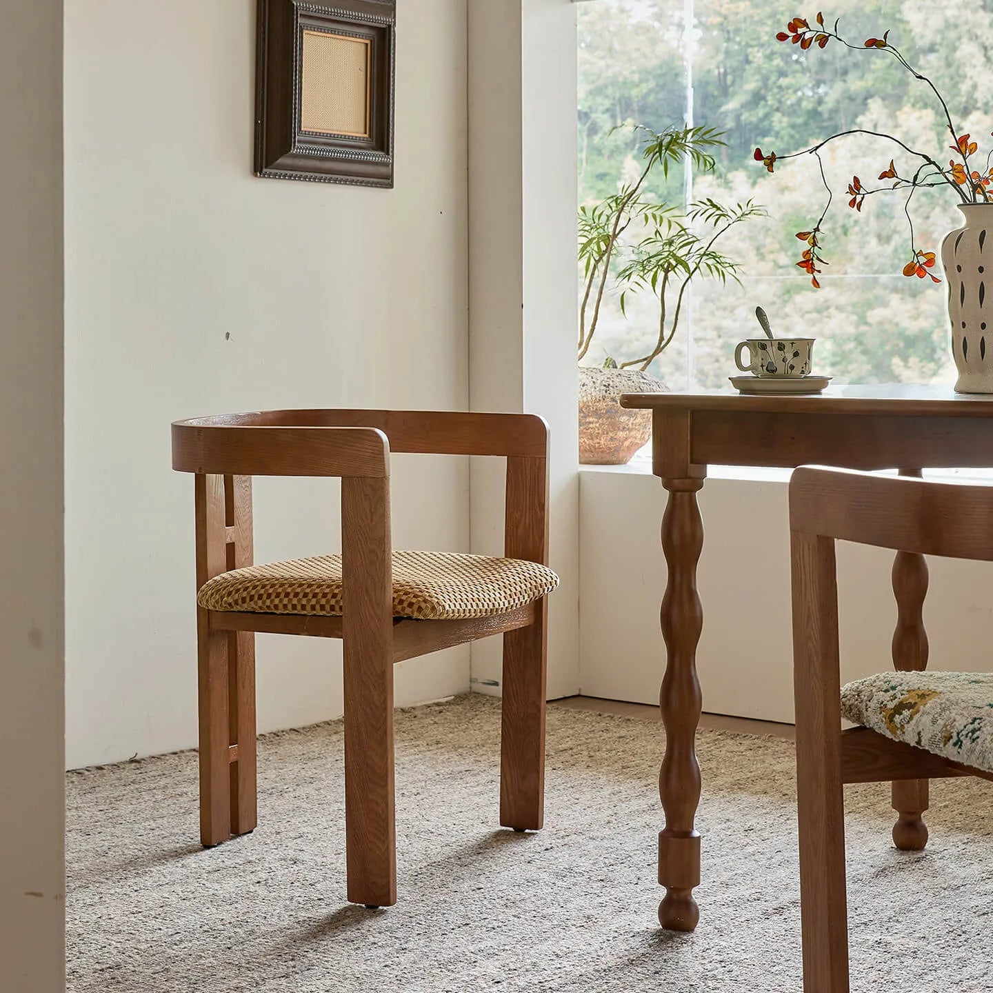 Vintage Wood Dining Chair Series with Sculpted Ash Frame and Plush Textured Seat