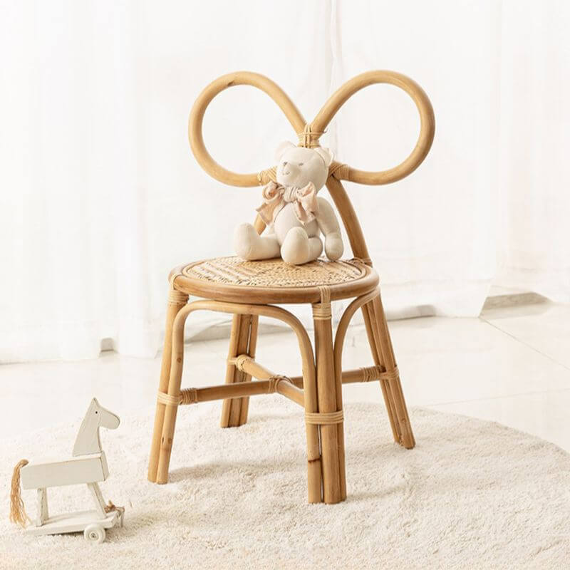 Wooden Bowknot Back Kids Chair - Natural Finish Main Product Image Imagen principal del producto