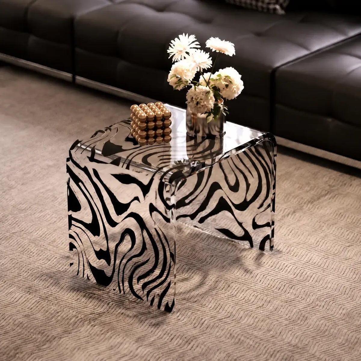 Zebra Print Acrylic Stool With Sculptural Curves Main Product Image Image principale du produit