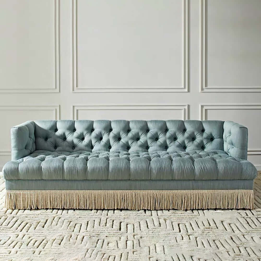 Elegant 3-seater velvet upholstered sofa with retro tassel design and tufted luxury finish