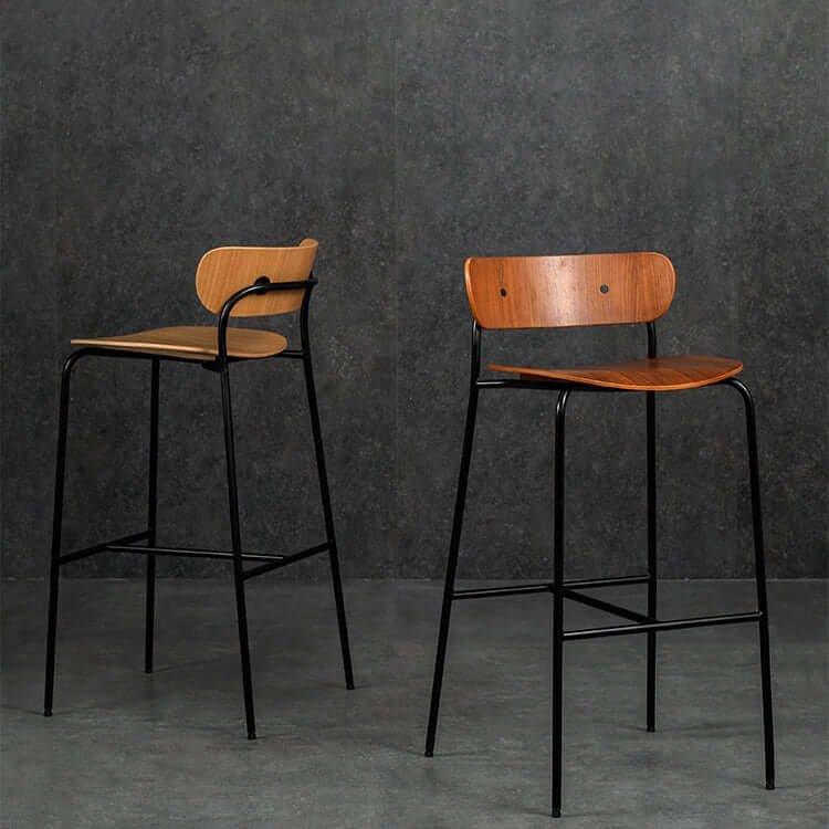 Natürlicher Barhocker aus Massivholz mit Fußstütze Metall Zweitbild