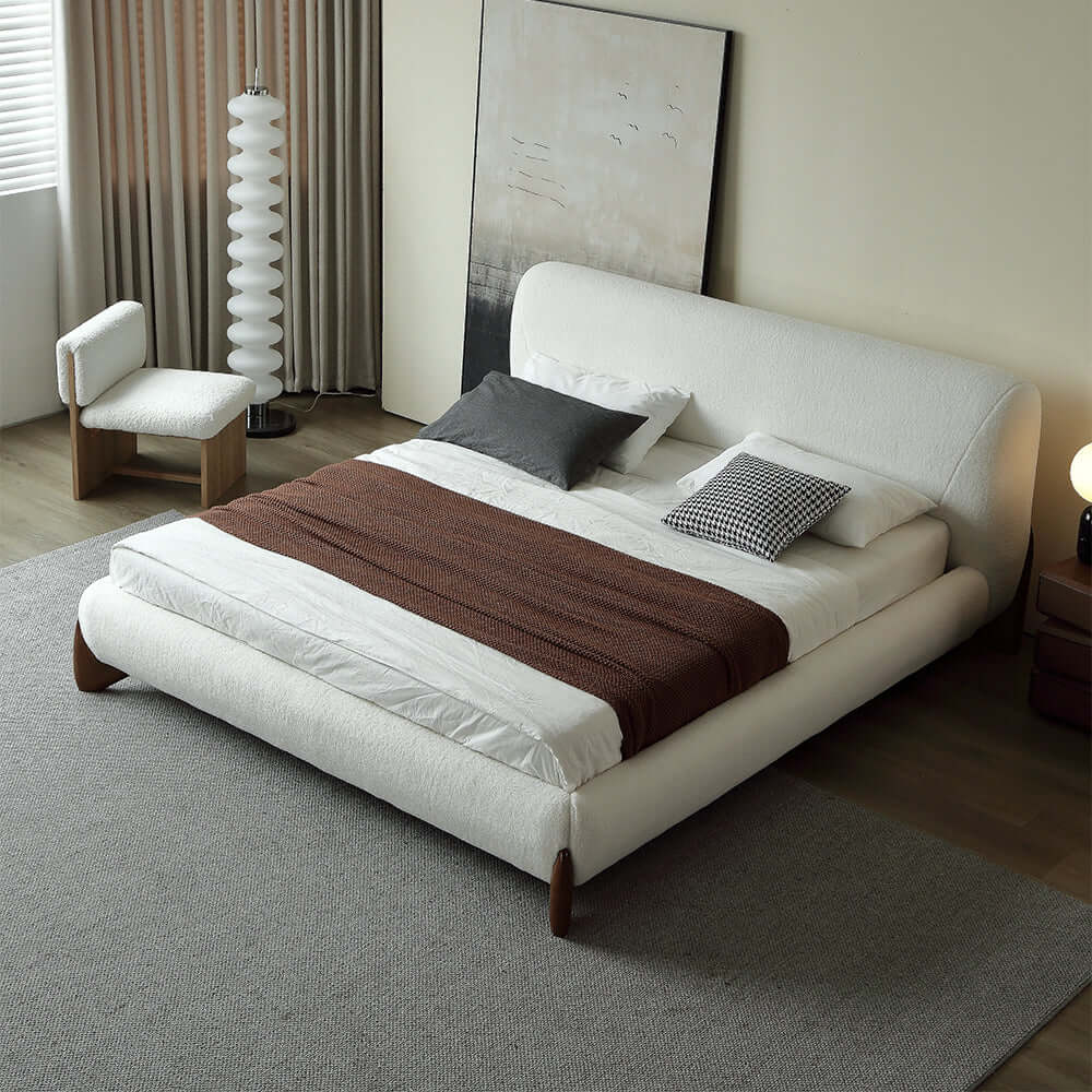 Modern white boucle platform bed with upholstered headboard in king size for contemporary bedroom decor Hauptbild