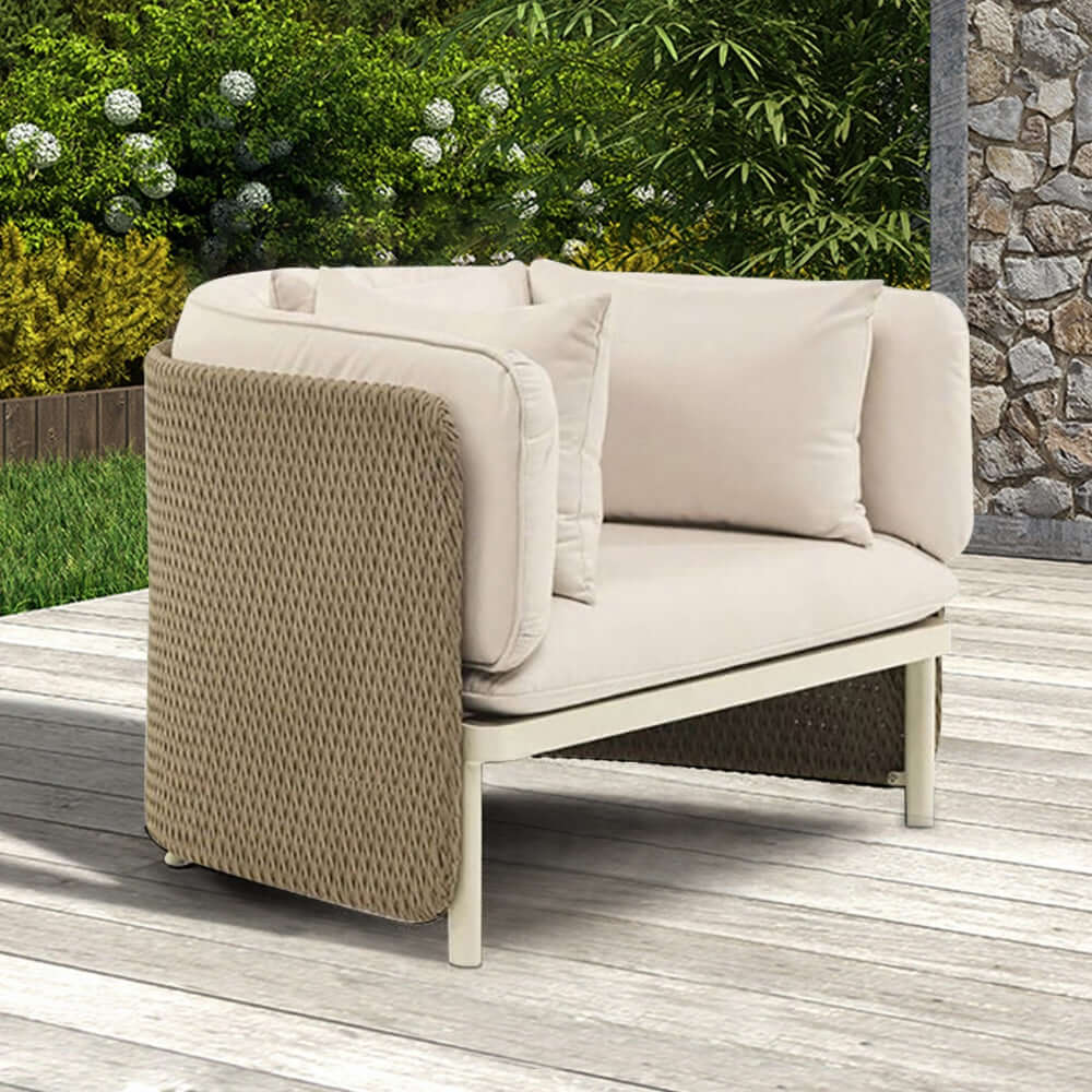 Khaki & Cream White Rattan Outdoor Armchair with Cushion and Pillow メイン画像