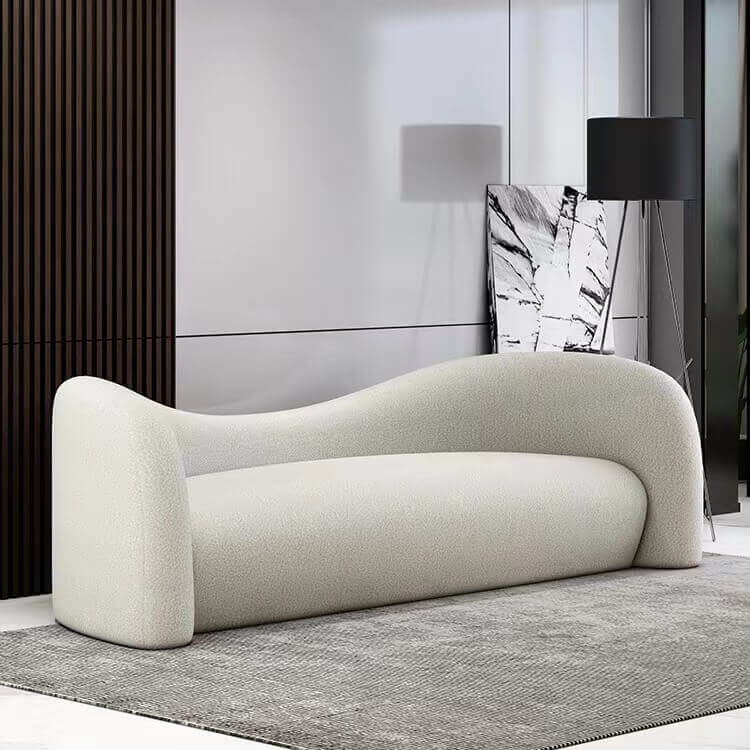 Modern 4-seater curved loveseat upholstered in white boucle sherpa fabric for living room main product image メイン画像