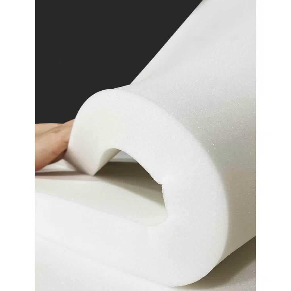 Modern 4-seater curved loveseat upholstered in white boucle sherpa fabric for living room