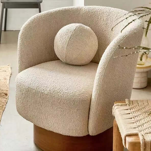 Modern ivory boucle swivel chair with wooden base for stylish living room メイン画像